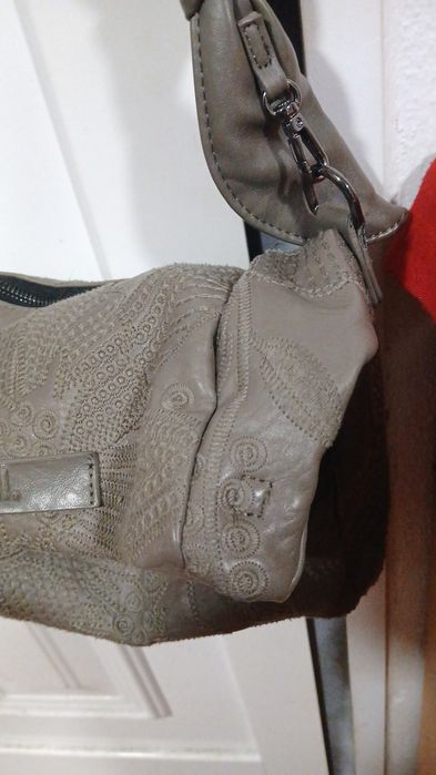 Mala de Senhora Desigual