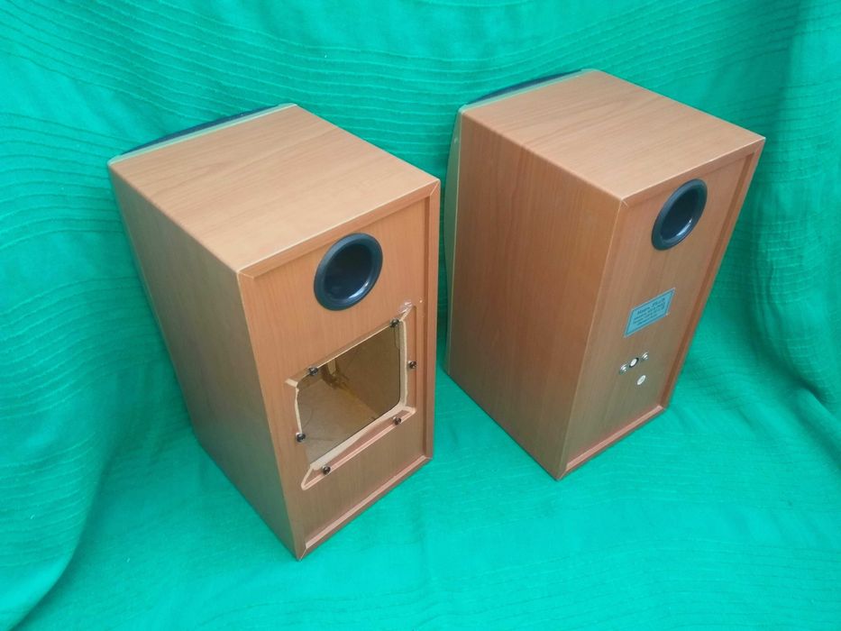 Корпусы компьютерных колонок Gembird Sven SPS-678 с сетками
