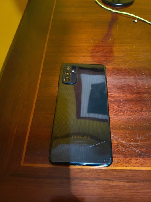 Samsung Galaxy M52 5G – 8GB RAM / 128GB – Bom estado