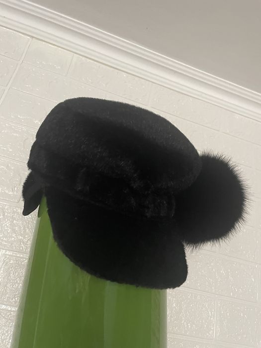 Женский головной убор