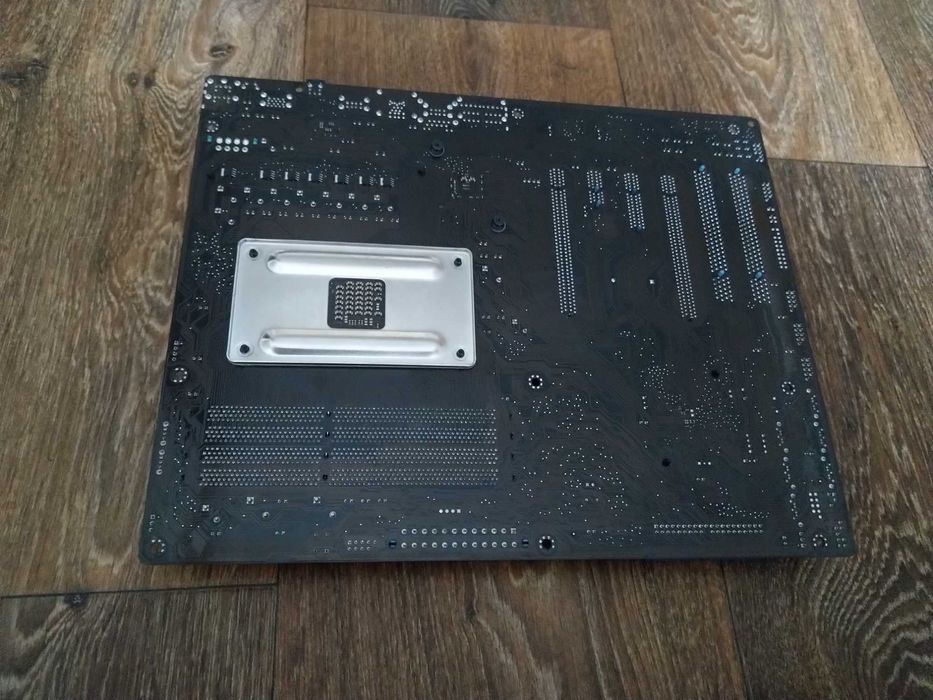 Asus M4A89TD PRO/USB3 (sAM3, AMD 890FX )