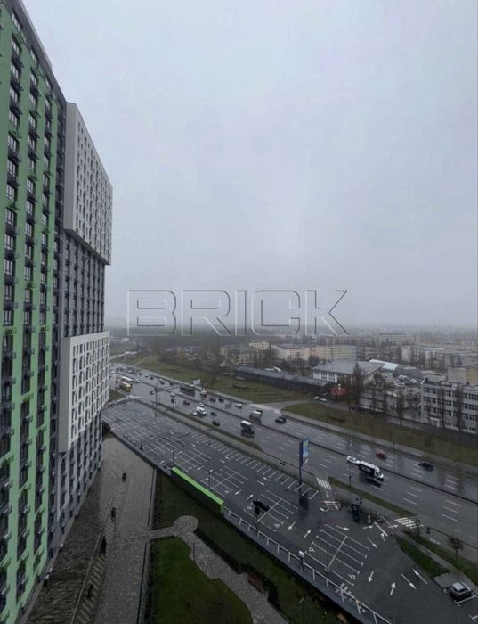 Продаж  2к квартири   проспект Миколи Бажана  17 Дарницький район 899$ за кв м