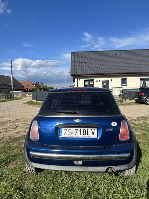 Mini one 1.6 benzyna