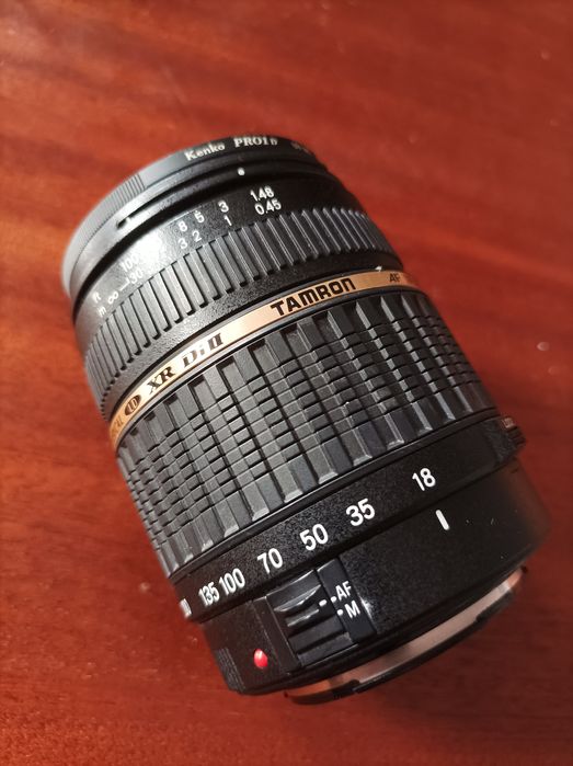 Продам об'єктив Tamron.