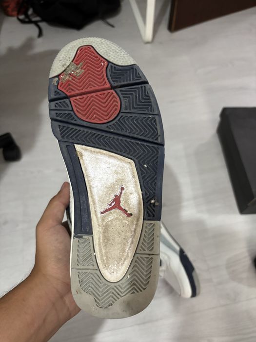 Jordan 4.