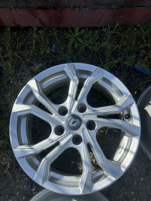 Komplet alufelgi oryginalne RENAULT 16cali 5x114,3 bdb stan montaz wysylka