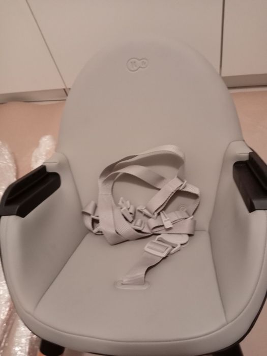 Krzesełko do karmienia KinderKraftFini 2w1