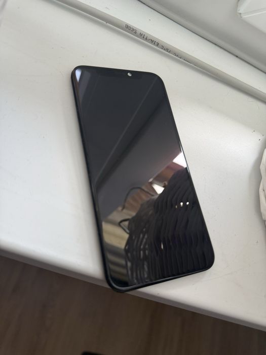 Oryginalny wyświetlacz iPhone 11 Pro
