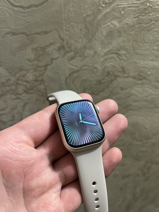 Apple watch 8 41  акум 100%