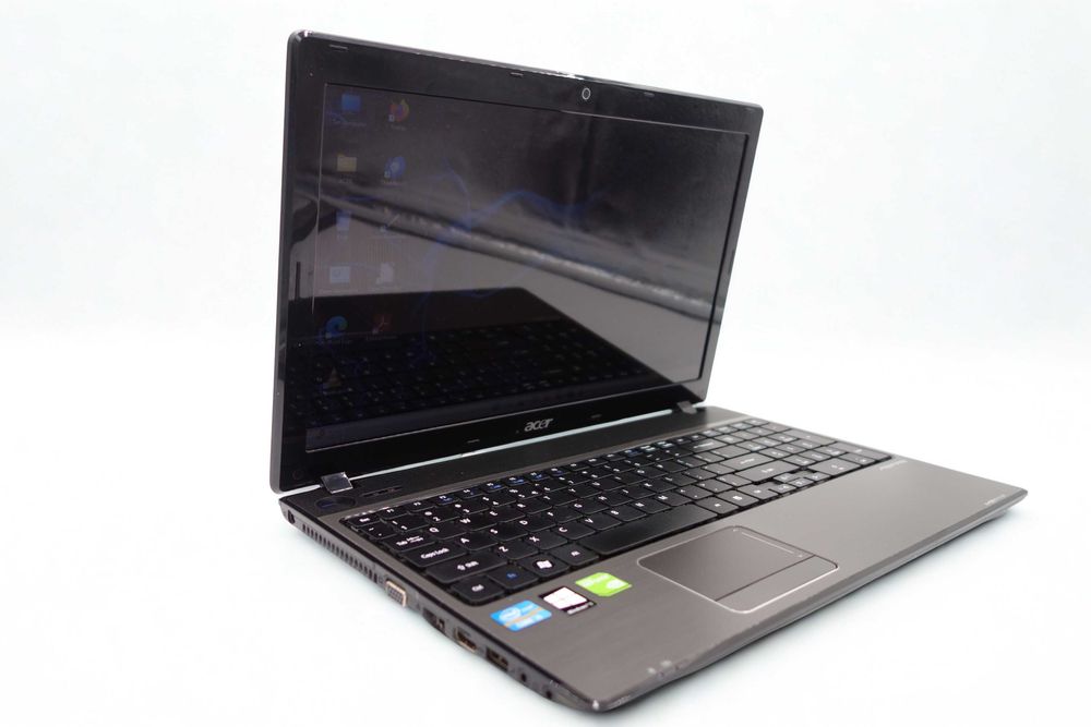 Laptop Używany Acer 5741G i5 15,6 HD 8GB 128 SSD Nvidia Win11 GW FV