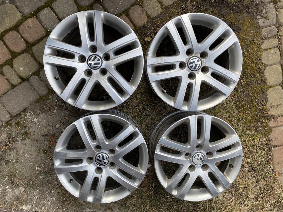 Диски  volkswagen R16 5/112 привезені з  Германии  не варені не криві
