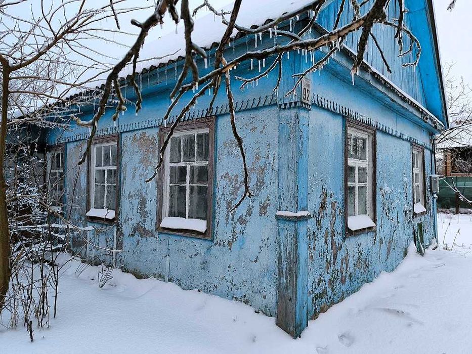 Будиночок неподалік від озер та лісу в с.Ясногородка.Від Києва 25км.