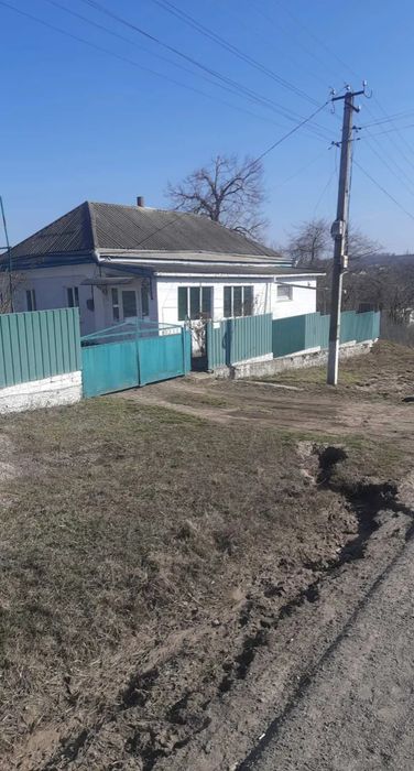 Продам будинок зі всіма зручностями м.Липняжка Новоукраїнсь