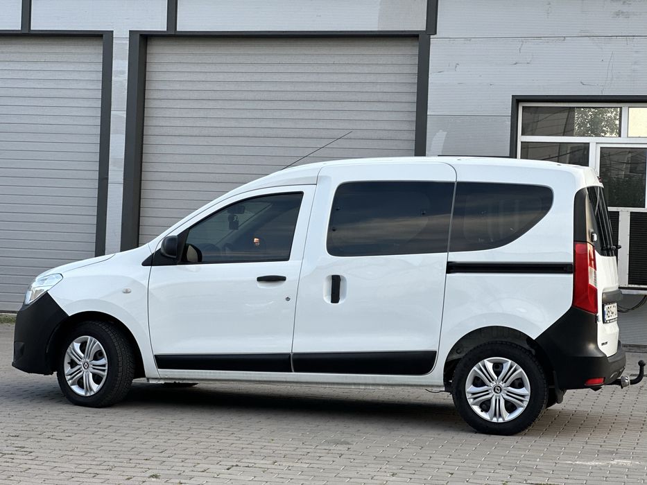 Renault Dokker 2017, 1.5 dCi дизель, 90 к.с., механіка, пасажирська версія.