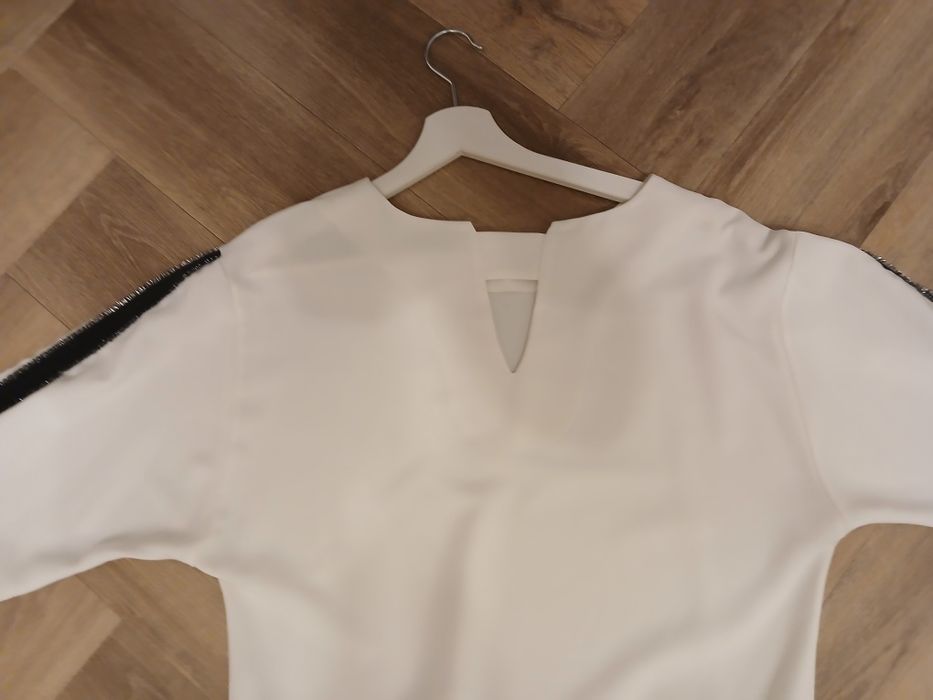 Elegancka bluzka biała z lampasem srebrno-czarnym święta  roz.38!