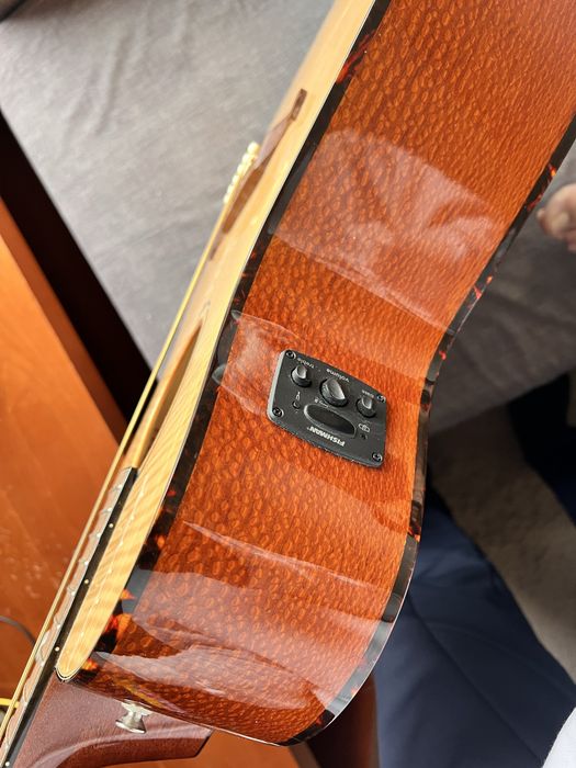 Violão em ótimo estado