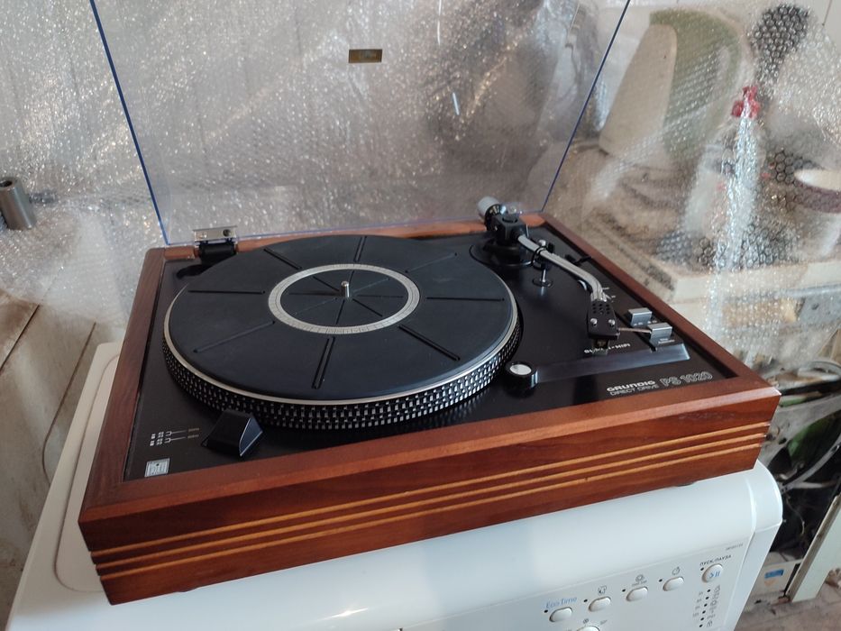 Продам програвач вінілу Grundig PS 1020