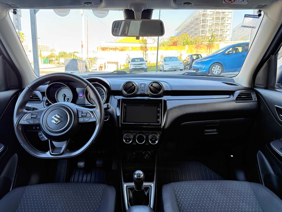 Suzuki Swift 1.2 hibrido gasolina - 68 mil kms - 1 dono
