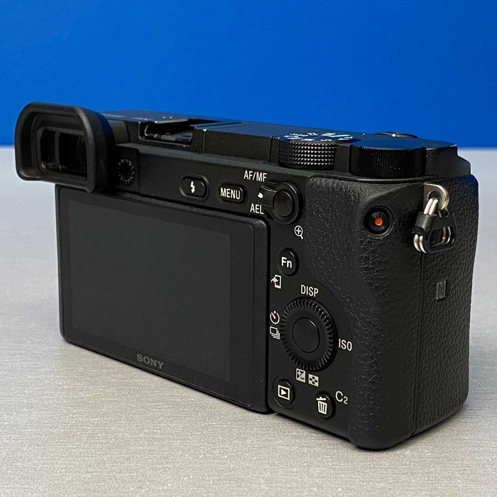 Sony Alpha A6400 (Corpo) - 24.2MP