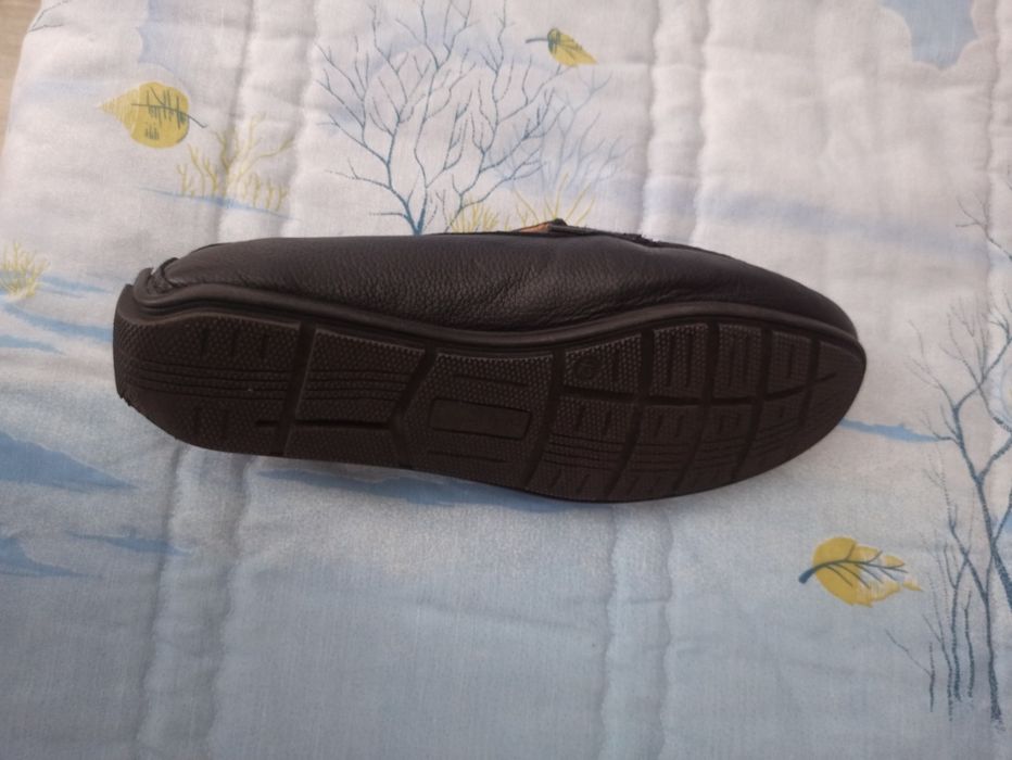 SAPATOS Em Pele Pretos Sem Atacadores N: 42 SEASIDE!