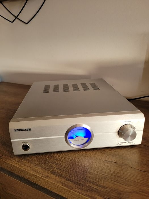 KAM Dj2 - końcówka mocy / wzmacniacz . Płyty Kasety DVD . Sprzęt AV .