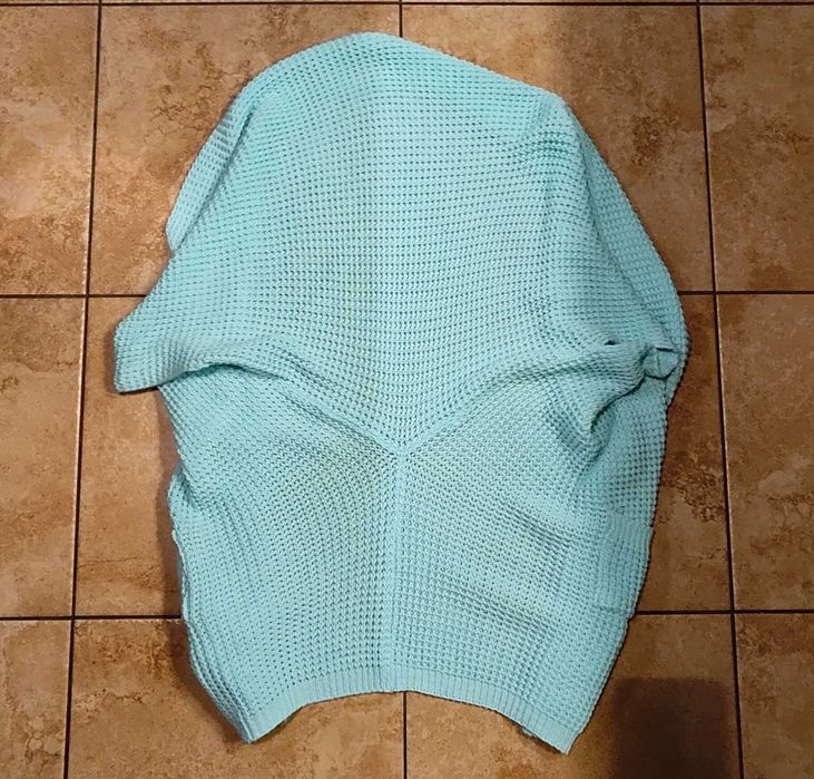 Sweter damski produkt włoski