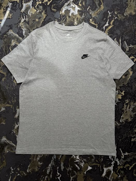 футболки: nike, the simson, hollister