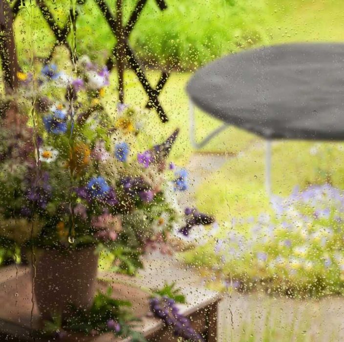 Pokrowiec przeciwdeszczowy na trampolinę 305cm