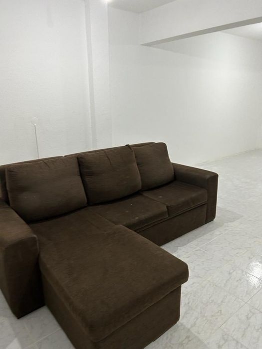 Quarto para arrendar em Belas