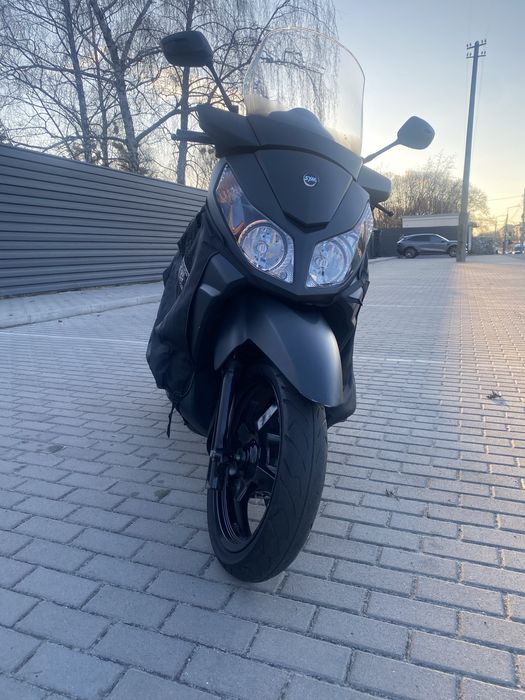 Продам максіскутер SYM Citycom 300i (2016)