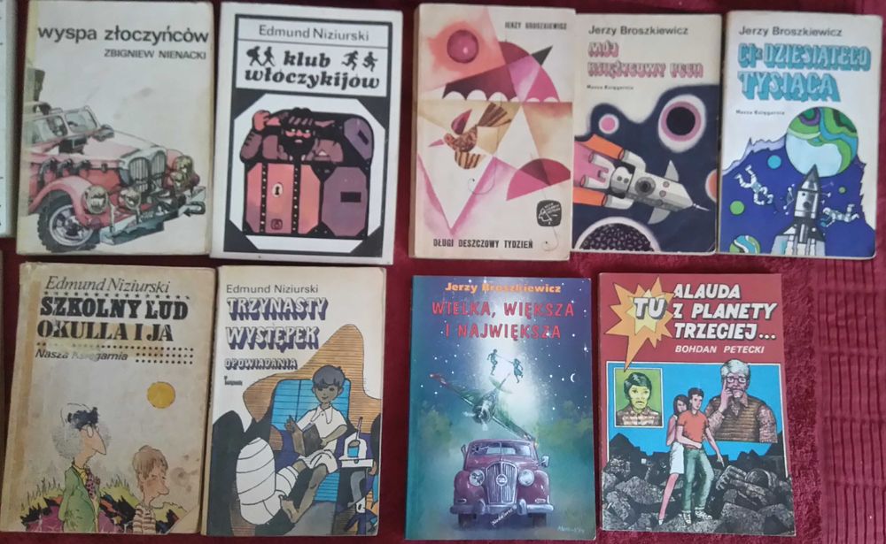 Książki młodzieżowe przygodowe i fantastyka