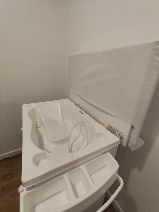 Cómoda com banheira Micuna little star