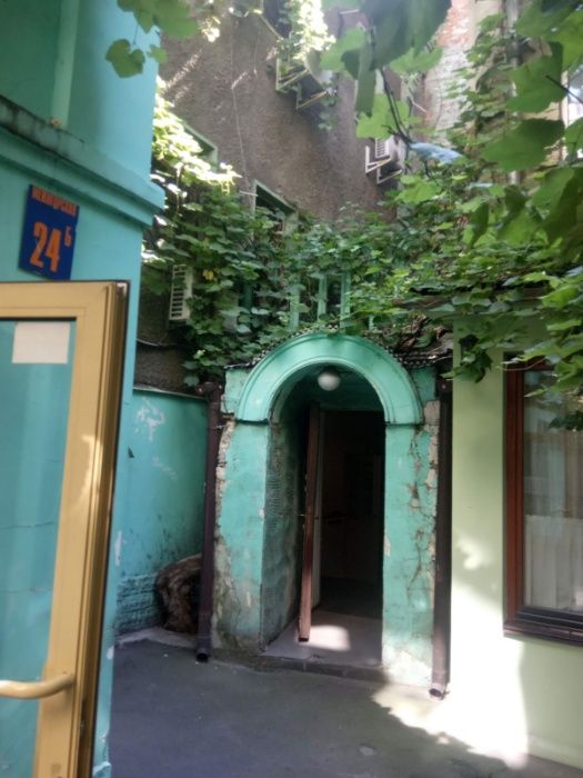 Комерційна нерухомість за адресою вул. Межигірська (площа 623 м²) - Atlanta.ua - фото 3