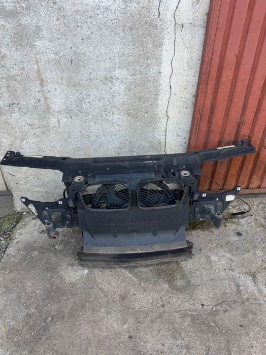 Vendo guarda lamas  BMW e46 fase 2 originais + frente interno Fase 2