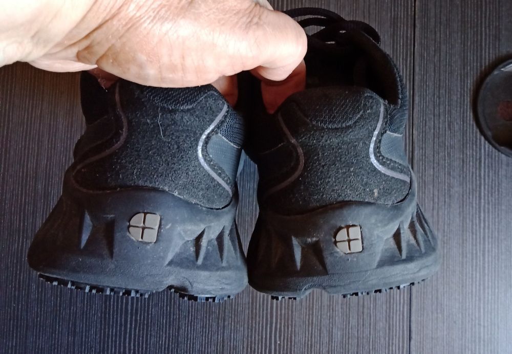 Кроссовки Svift 2