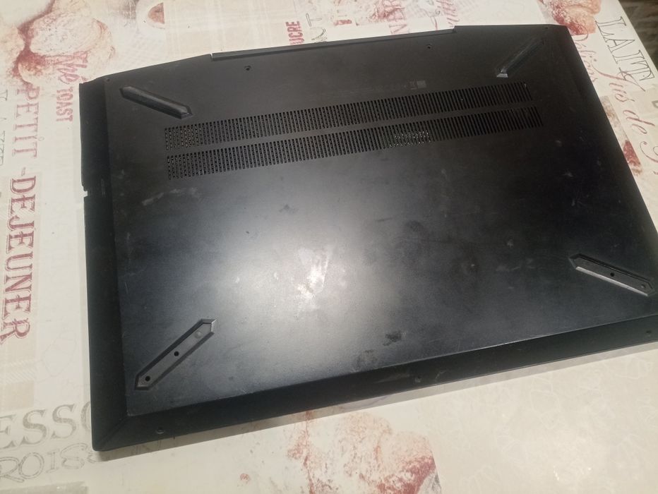 Ігровий ноутбук HP gaming pavilion 15-cx0132ur як донор чи під відновлення