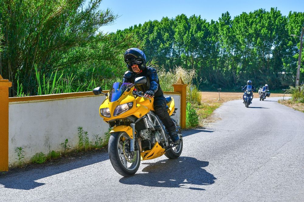 Suzuki    SV650s