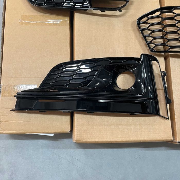 ВЫСОКОЕ КАЧЕСТВО! Боковые решетки радиатора в бампер ауди НЕДОРОГО