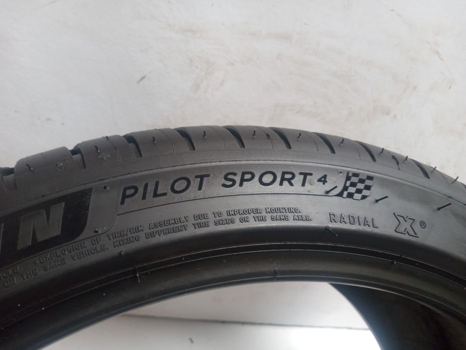 Opona letnia 225/40R18 Michelin pilot Sport 4 23r idealna