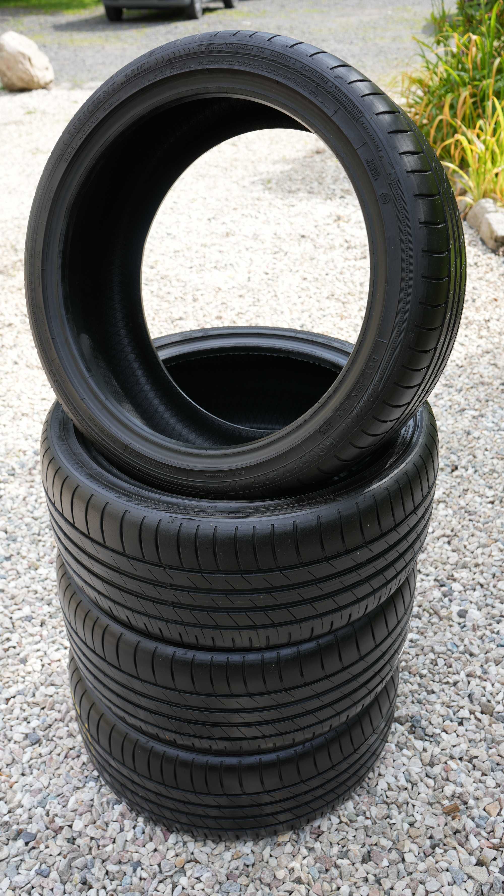 Opony letnie Goodyear EfficientGrip Performance 225/40R18