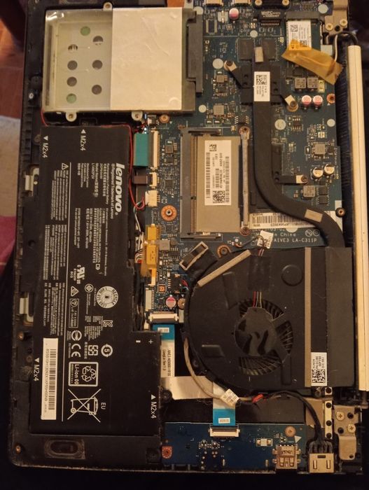 Lenovo  U31-70  i7 (restauro ou peças)