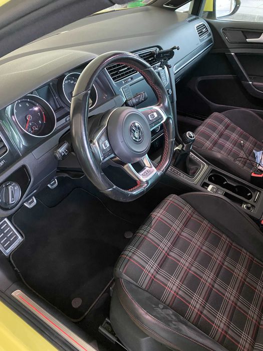 Volkswagen Golf GTI Performance