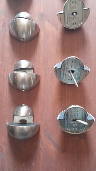 Suportes para prateleiras de vidro