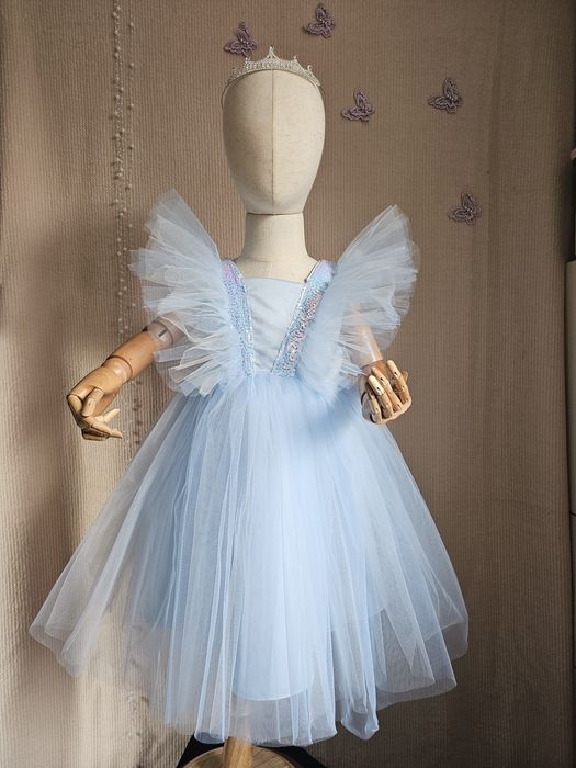 Дитяча пишна ошатна блакитна сукня з пайетками на 4 5 6 7 8 9 років