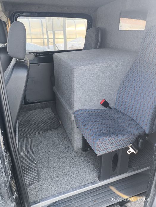 Mercedes Viano, 5 місць, катафалк