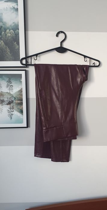 Leginsy damskie ekoskóra Marks&Spencer burgundowe rozm. L