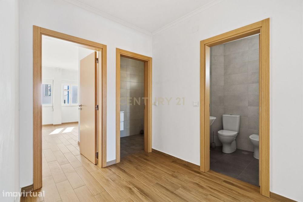 Apartamento T3 renovado centro da Ericeira