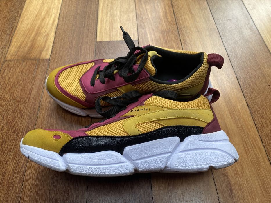 Buty Bugatti rozm 38