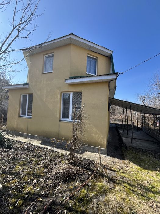 Дача з опаленням