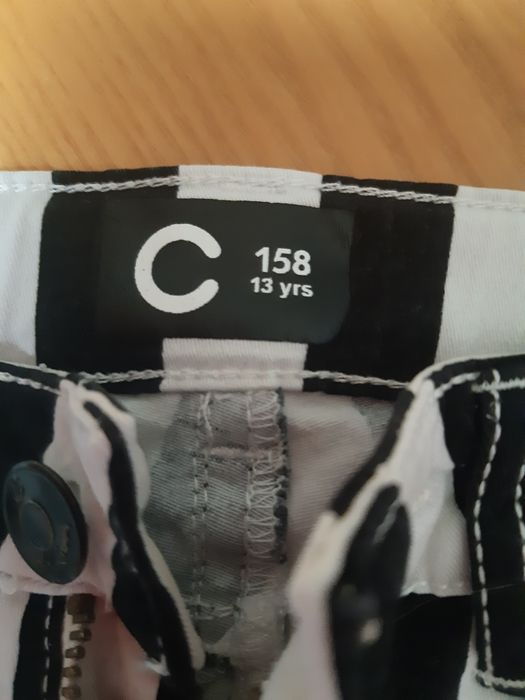 Krótkie spodenki Cubus